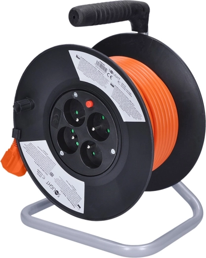4 sockets with protection for safer use