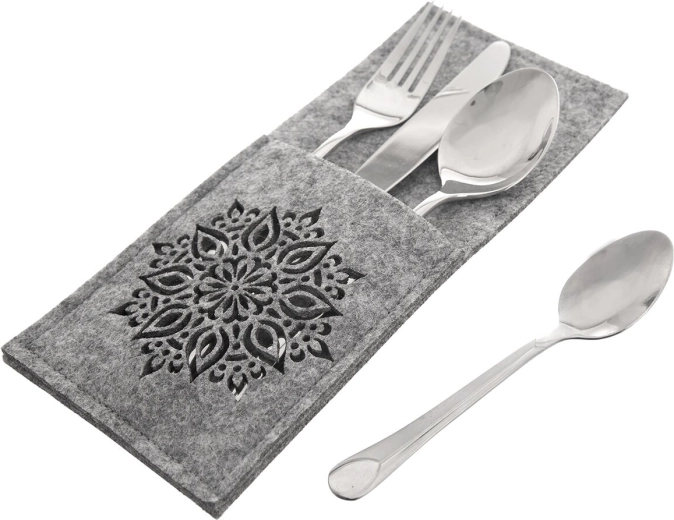 Practical cutlery pouch