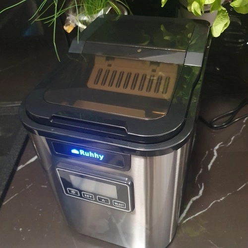 LCD ekranas, laikrodis ir laikmatis planuojamam paleidimui