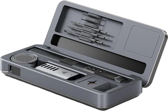 Case and accessories for organized storage
