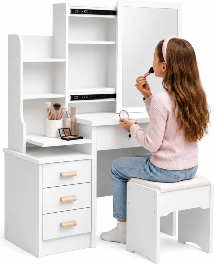 Clear storage space: drawers and open shelves