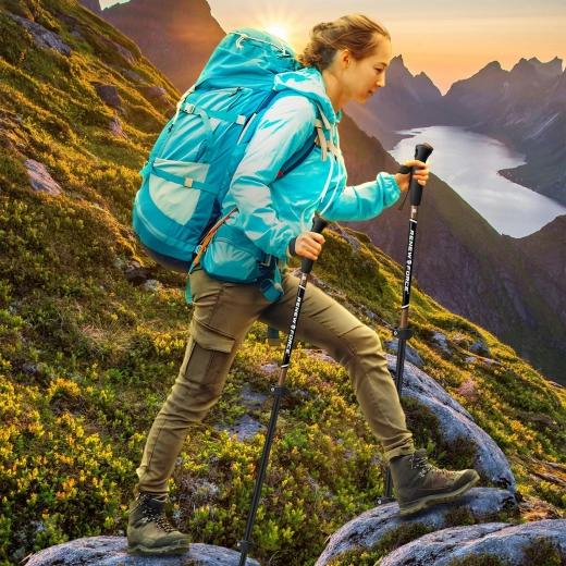 Stability when hiking and in demanding terrain