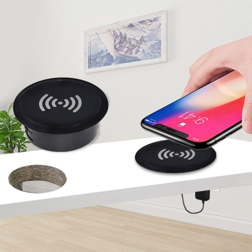 Built-in installation for a clean and modern desk