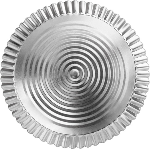 27 cm diameter for versatile use