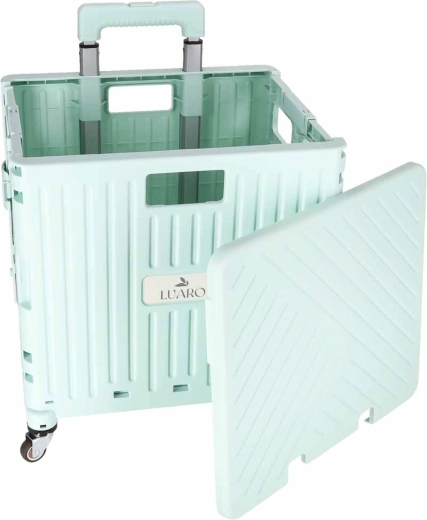 Large 45 l capacity and practical lid