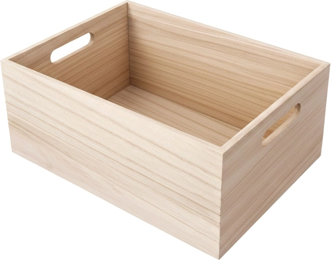 Tvirta vientisos medienos konstrukcija