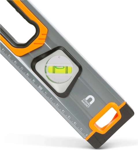Durable magnetic aluminum body