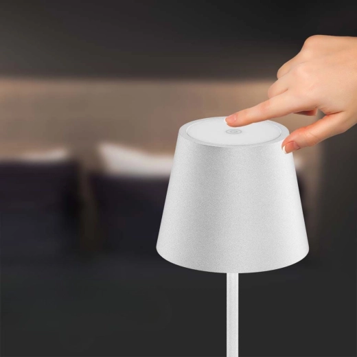 Touch dimming at your fingertips