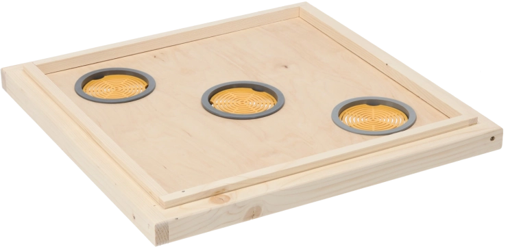 Wooden ventilated inner cover for a Wielkopolski hive (10 frames)