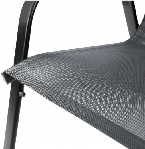 Breathable and sturdy seating