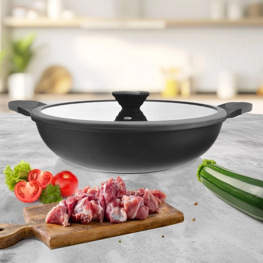 Glass lid for monitoring without heat loss