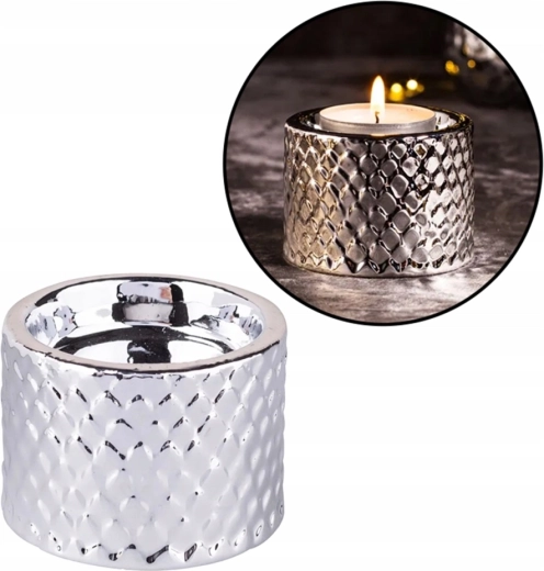 Porcelain candle holder with relief in a silver finish