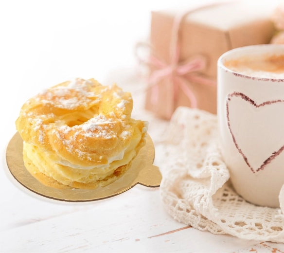 Practical serving with coffee and for catering