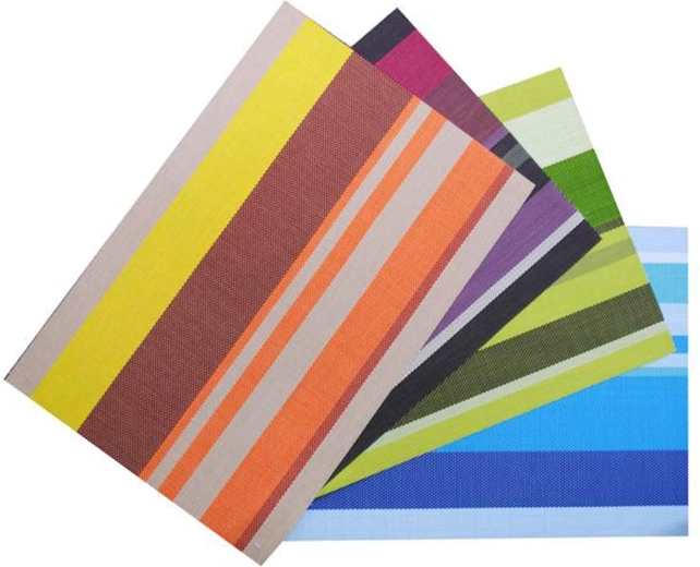 Plastikinė stalo servetėlė TORO 45 × 30 cm su juostelėmis, spalvų miksas