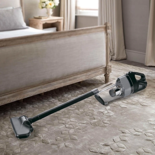 Flexible 2-in-1 cleaning: floors and handheld cleaning