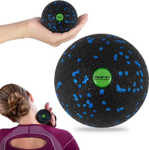 Masažinis ir fitneso kamuoliukas iš EPP 8 cm juodai–mėlynas NEO-SPORT