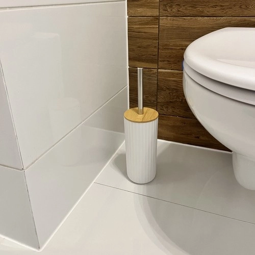 WC šepetys su dangteliu ir patvaria rankena