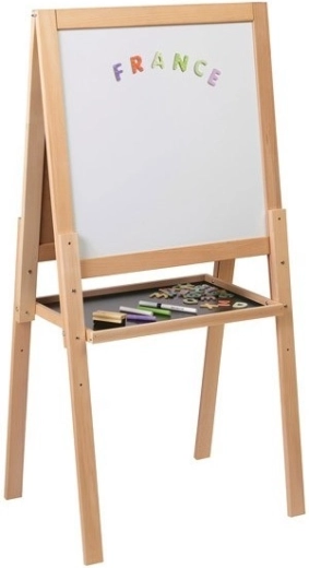 Magnetic whiteboard and letters