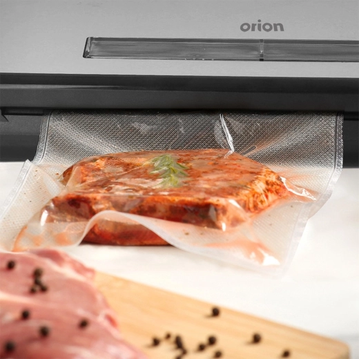 Versatile use: freezer and sous‑vide
