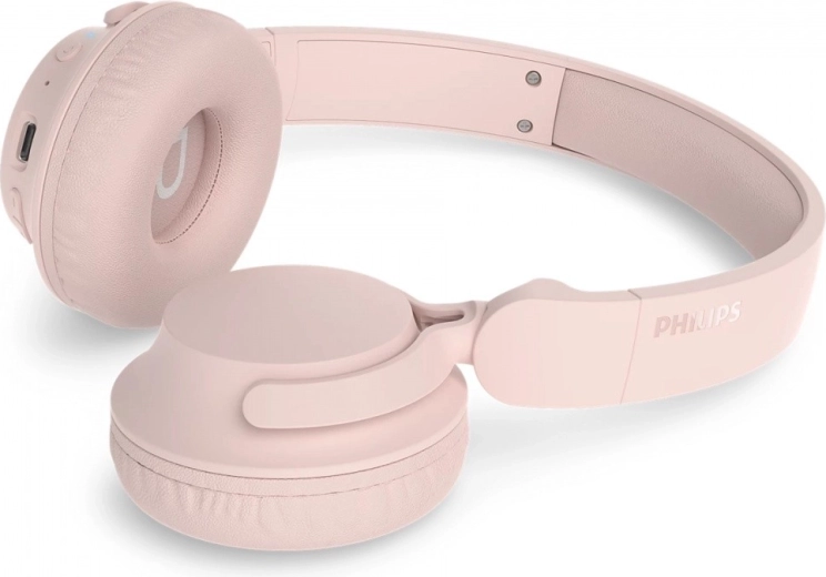 Up to 70 hours of listening and fast charging