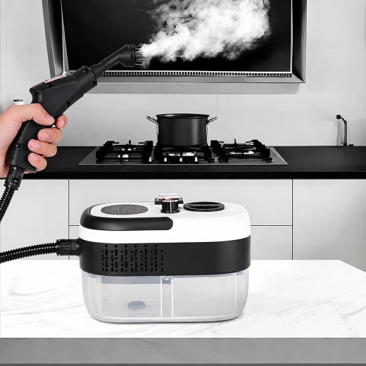 Powerful 1200 W steam cleaning