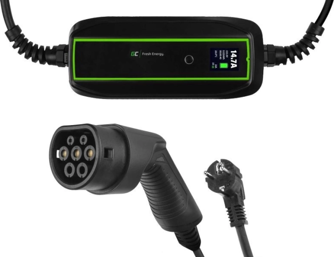 Green Cell portable charger for electric vehicles 3.6 kW Schuko – Type 2