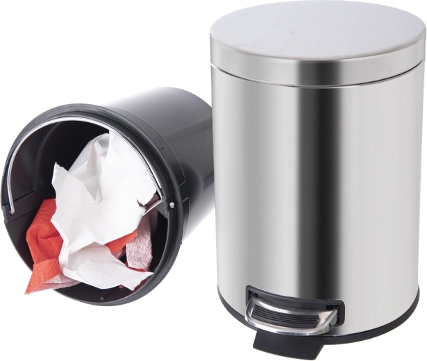 Removable inner bucket for quick emptying