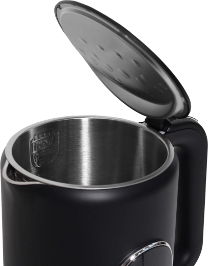 Stainless-steel interior and easy filling