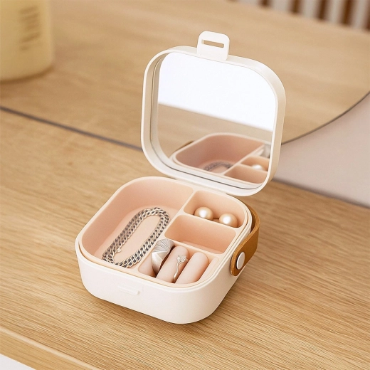 Built‑in mirror for quick touch‑ups anywhere