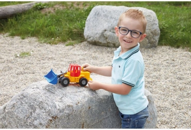 Outdoor fun for little builders