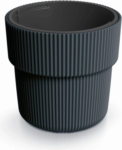 Self-watering insert with gauge for carefree maintenance
