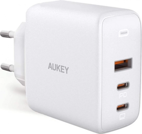 Balta GaN įkroviklis Omnia Mix 3× USB (2× USB‑C + 1× USB‑A) 90 W