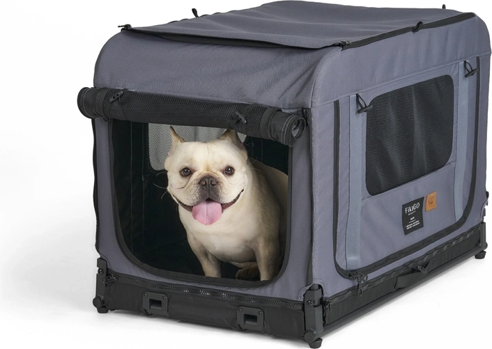 Ventilation and visibility thanks to mesh windows