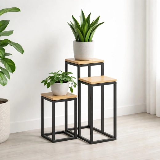 3 levels for an impressive plant arrangement