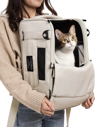 Versatile carrying for travel