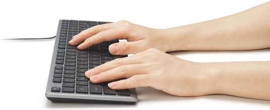 Quiet scissor keys for comfortable typing