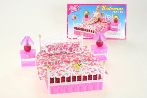 Glorie Doll Bedroom with Light-Up Lamps