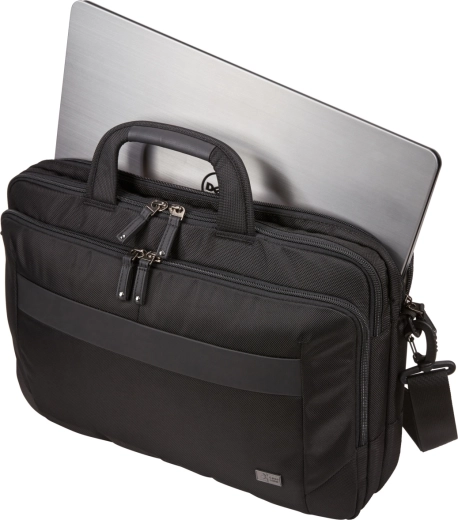 Secure protection for a 15.6" laptop