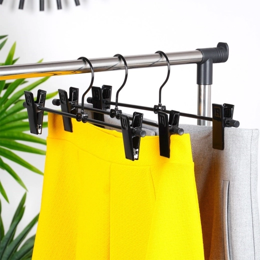 Vietos taupymas ir tvarka spintoje