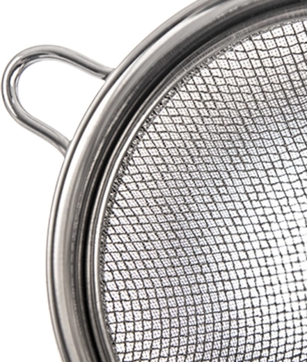 Fine double mesh for a cleaner result