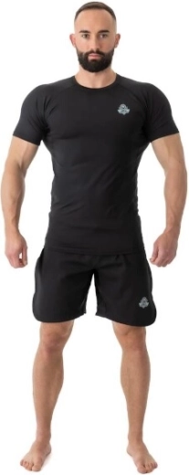 Idealiai tinka kovos ir jėgos sportui