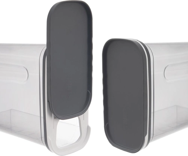 Dispensing lid for clean, easy pouring