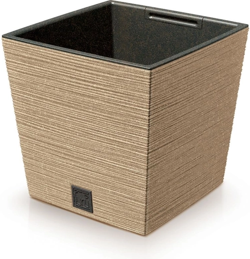 Modern ribbed design and elegant shape