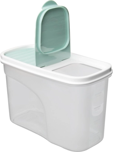 Dispensing lid for clean pouring