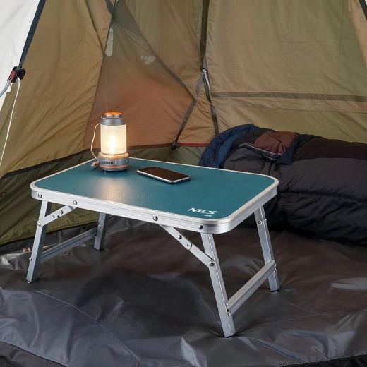 Practical helper for tent and campfire