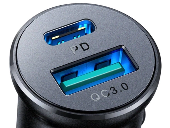 Fast charging PD and QC 3.0 up to 30 W