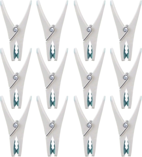 Plastic clothespins 12 pcs
