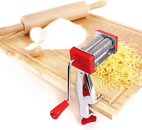 Thin homemade noodles