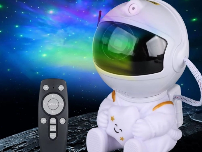 Astronauto žvaigždėto dangaus projektorius su nuotolinio valdymo pultu