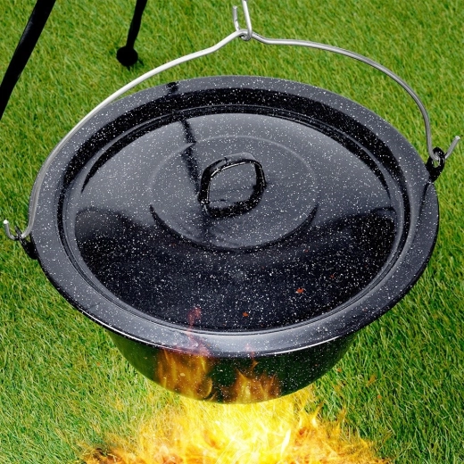 Paruošta ugniai ir sodui